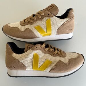 Veja Beige and Yellow Women's Sneakers